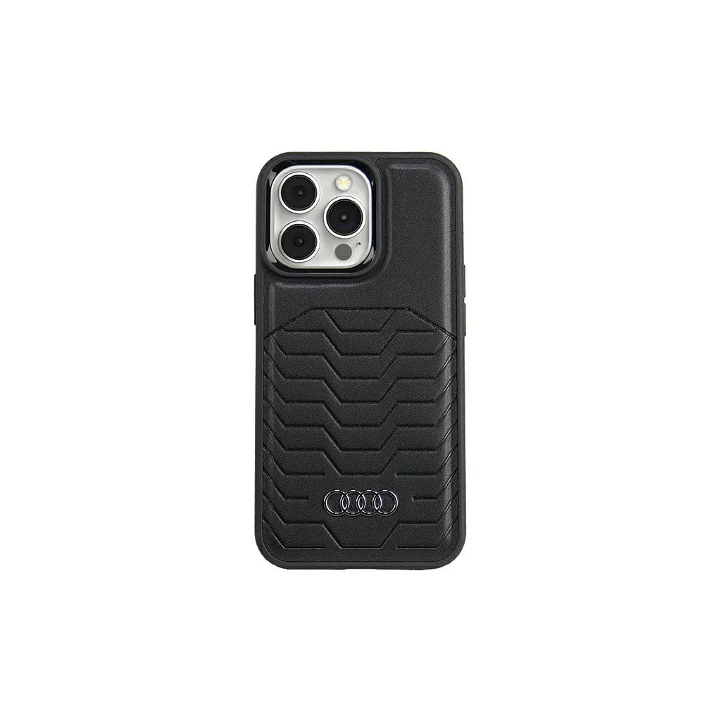 Audi Synthetic Leather MagSafe iPhone 13 Pro Max készülékhez 6.7" fekete kemény tok - iPhone 13 Pro Max tok a Domshop kínálatából