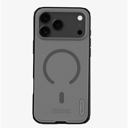 Nillkin Super Frosted PRO Magnetic hátsó tok az Apple iPhone 17 Pro Max készülékhez – átlátszó fekete - iPhone 17 Pro Max tok a Domshop kínálatából