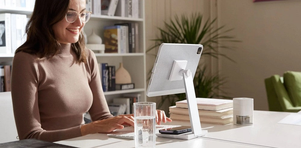 Apple iPad Pro 11 (2020 / 2021 / 2022), Műanyag hátlap töltőtok, PitaFlow vezeték nélküli töltővel, karbon minta, Pitaka MagEZ Pro Case, fehér -  iPad Pro 11" (2018/2020/2021/2022) tok a Domshop kínálatából