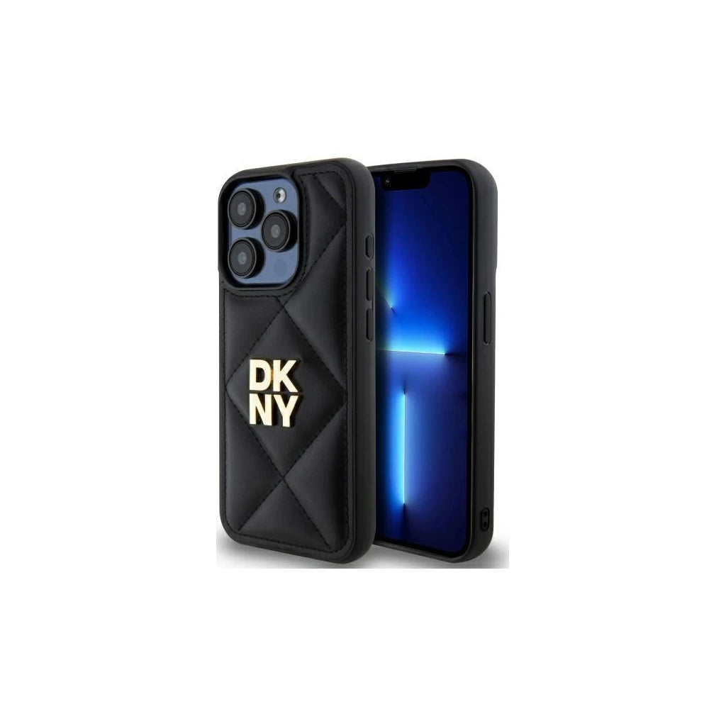 DKNY DKHCP15XPQDSLK iPhone 15 Pro Max készülékhez tok 6.7" Quilted Stack Logo fekete -  iPhone 15 Pro Max tok a Domshop kínálatából