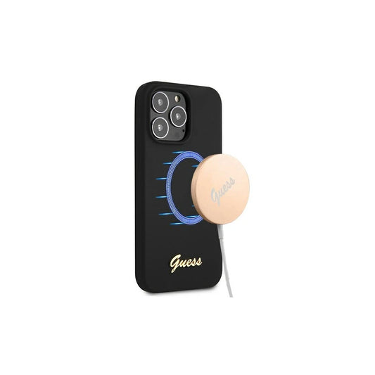 Guess GUHMP13XLSLMGBK iPhone 13 Pro Max 6,7" készülékhez Silicone Script Gold Logo MagSafe kemény tok fekete -  iPhone 13 Pro Max tok a Domshop kínálatából
