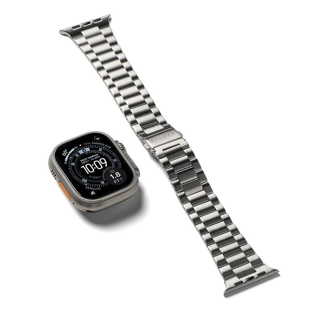 RINGKE METAL ONE AIR Apple Watch 8 / 9 / 10 / 11 / SE / ULTRA készülékhez (44 / 45 / 46 / 49 MM) ezüst -  Apple Watch Fém Szíjak a Domshop kínálatából