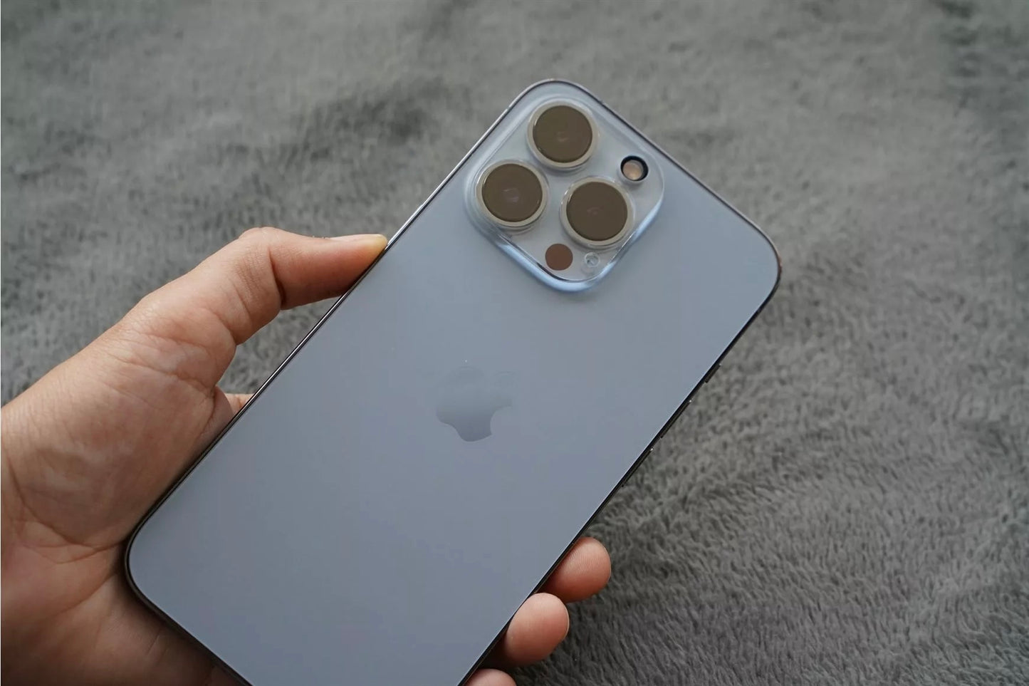 iPhone SafeGlass Cam Lencsevédő Üvegfólia -  iPhone fóliák - Domshop a Domshop kínálatából