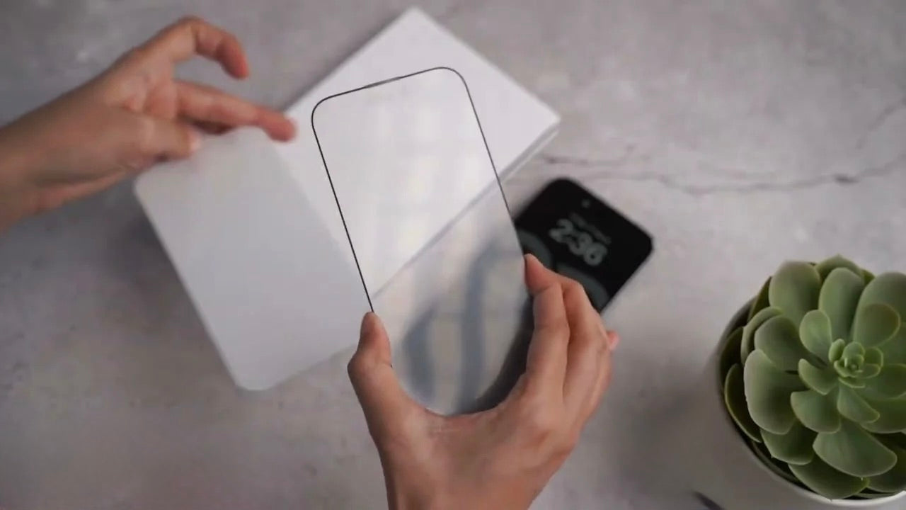 iPhone SafeGlass Frame Kijelzővédő Üvegfólia -  iPhone fóliák - Domshop a Domshop kínálatából